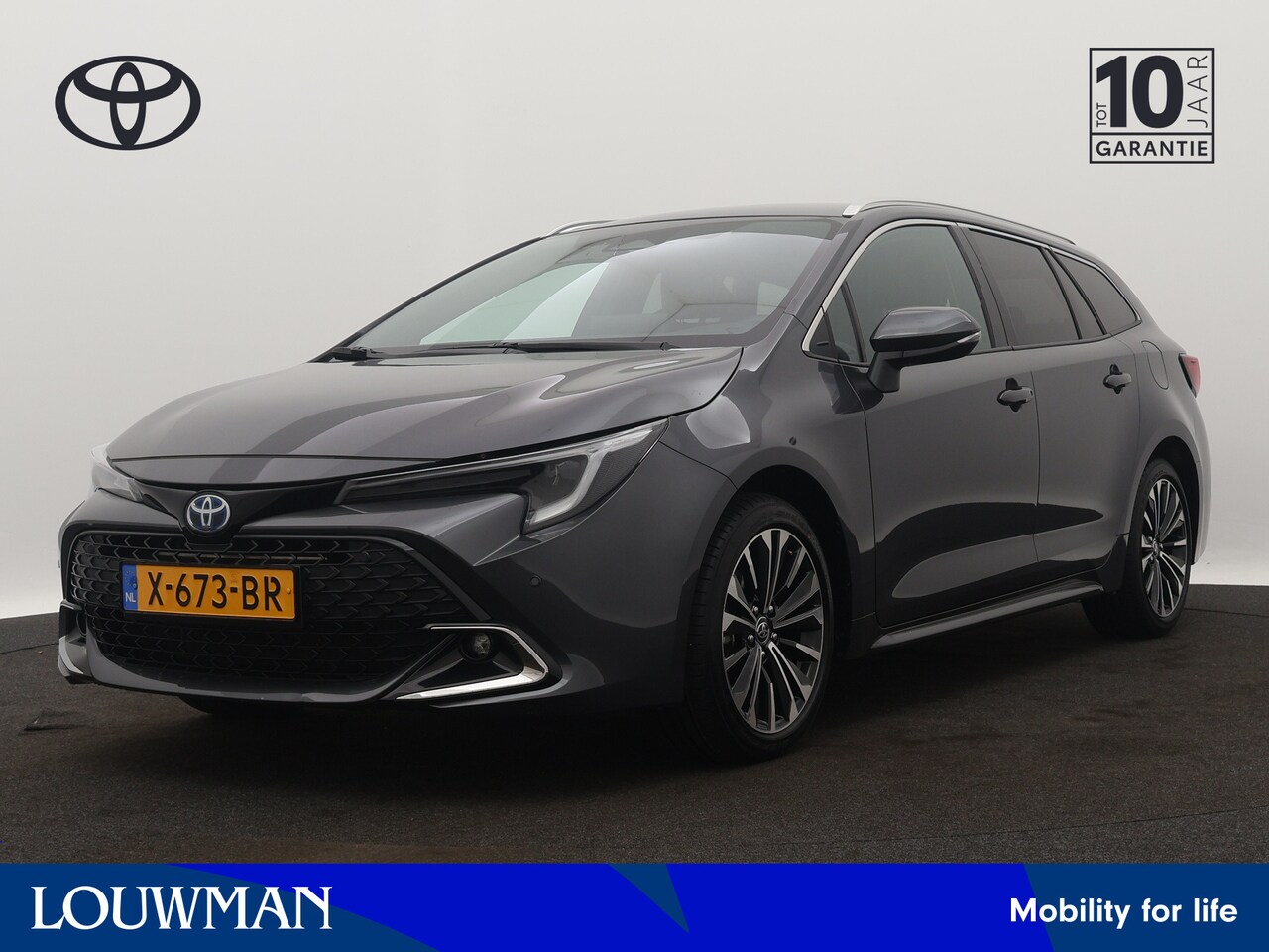 Toyota Corolla Touring Sports - 1.8 Hybrid First Edition 1.8 Hybrid First Edition - AutoWereld.nl