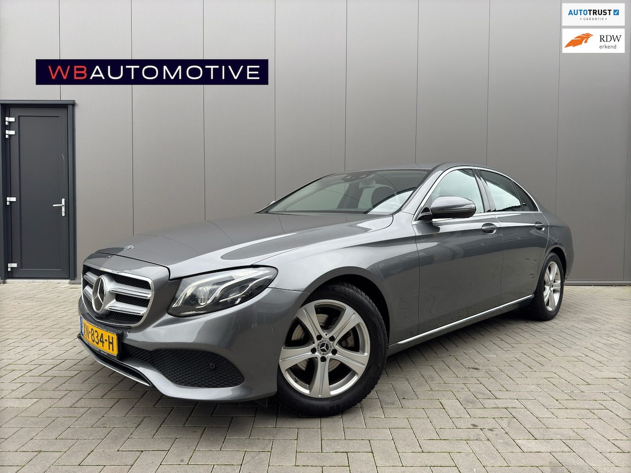 Mercedes-Benz E-klasse - 200 Premium Plus Adaptive cruise! - AutoWereld.nl