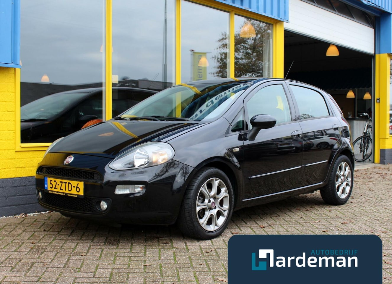 Fiat Punto Evo - 0.9 TwinAir Lounge Clima Navi - AutoWereld.nl