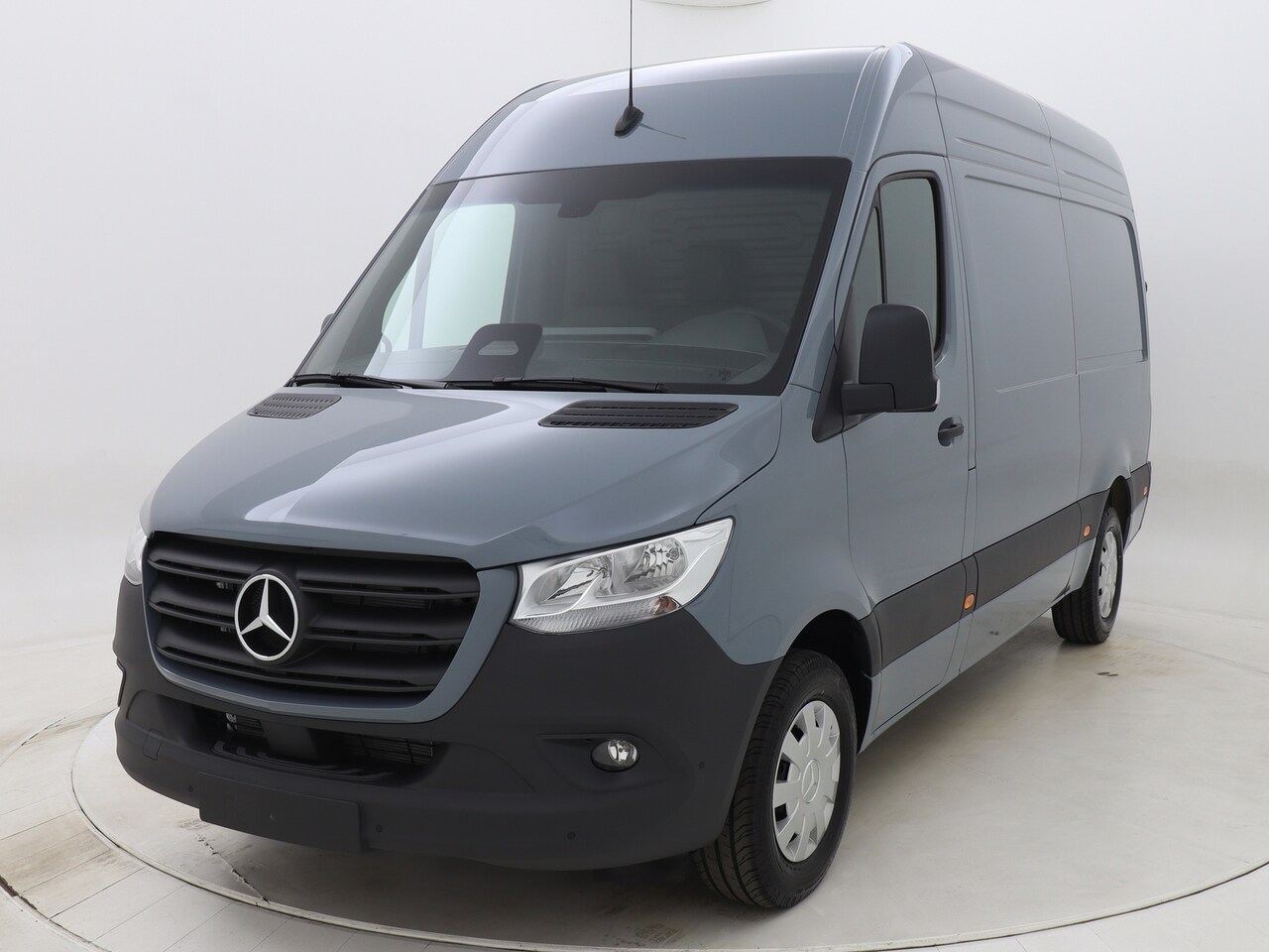 Mercedes-Benz Sprinter - L2H2 315CDI RWD Automaat, 3,5t trekhaakvoorbereiding - AutoWereld.nl