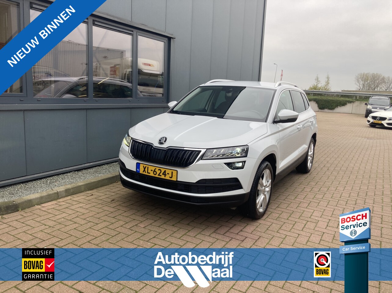 Skoda Karoq - 1.5 TSI 150pk DSG Style Business CAMERA/KEYLESS/DODEHOEK/ADAPT.CRUISE/TREKH.WEGKLAPBAAR - AutoWereld.nl