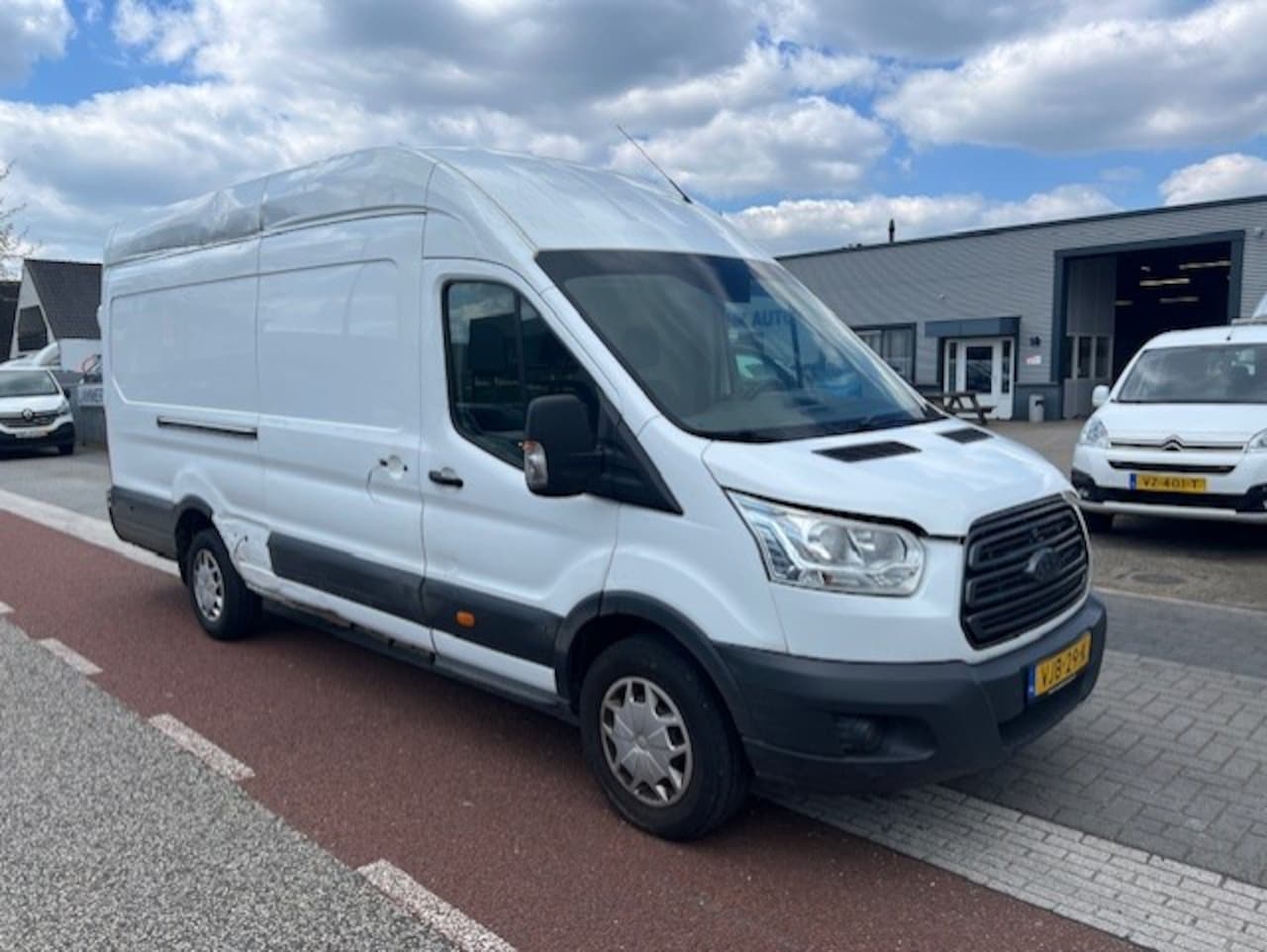 Ford Transit - 350 2.0 TDCI 96KW MAXI L4H3 AIRCO KLIMA EURO6 - AutoWereld.nl