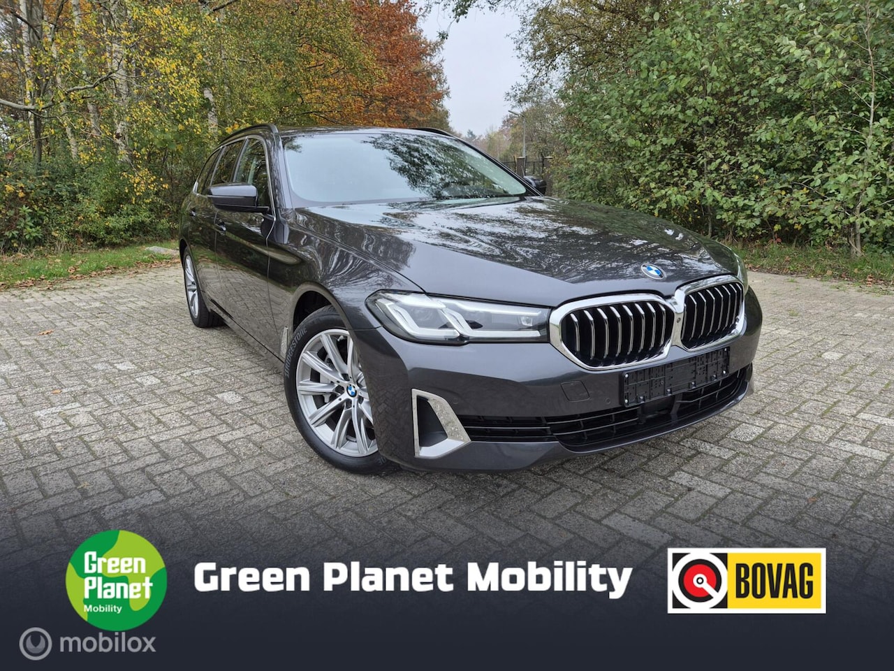 BMW 5-serie Touring - 530e xDrive |Pano|Leder|H&K - AutoWereld.nl