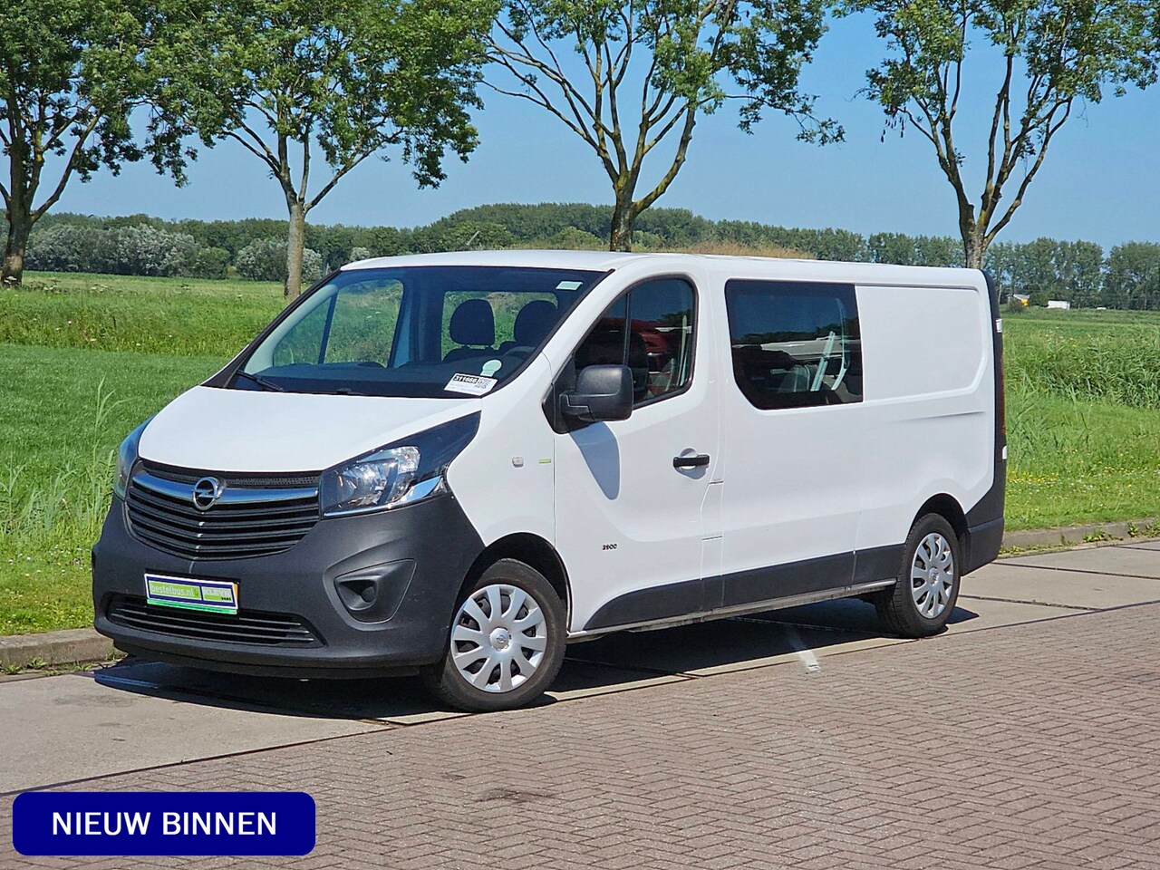 Opel Vivaro - 1.6 CDTI L2H1 DC EcoFlex Airco Trekhaak 120Pk Euro6! - AutoWereld.nl