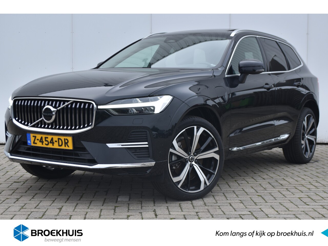 Volvo XC60 - T6 AWD Plus Bright #OnyxBlack #Panoramadak - AutoWereld.nl