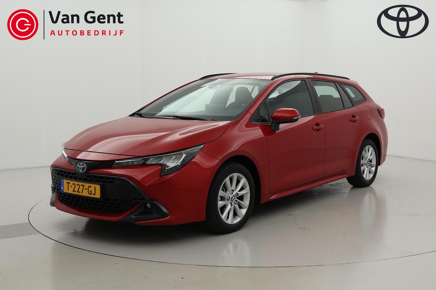 Toyota Corolla Touring Sports - Hybrid 140 Active - AutoWereld.nl