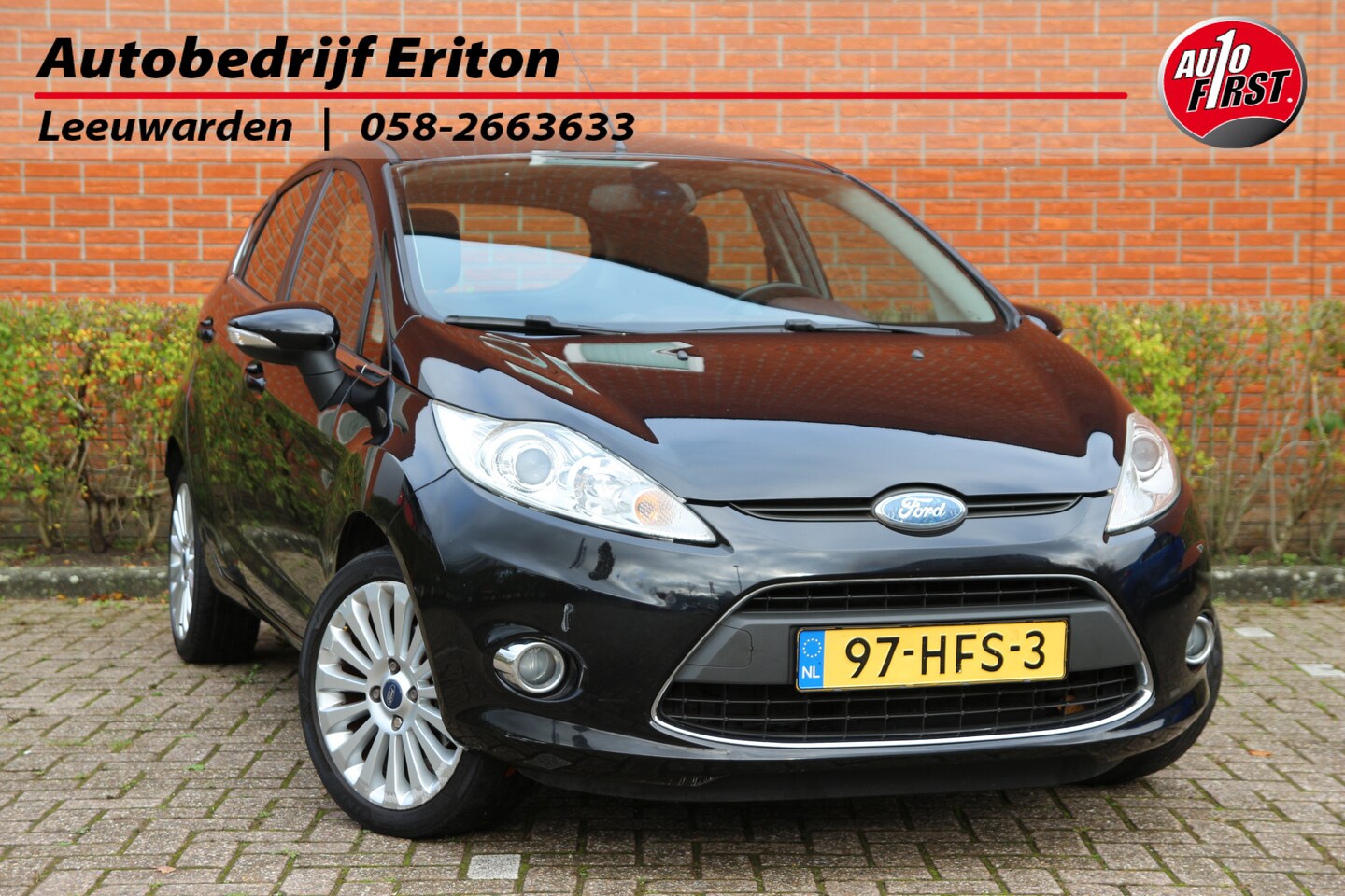 Ford Fiesta - 1.25 82pk Titanium LUXE! | NL-auto | Cruise control | Climate control | 5 deuren | Parkeer - AutoWereld.nl