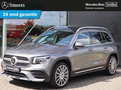 Mercedes-Benz GLB - 200 AMG Line 7p 7-persoons | Panoramadak | Navigatie | Trekhaak | 360 camera | Multispaak