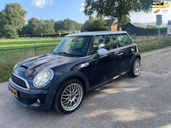 MINI Cooper S - 1.6 zeer mooi, leer, xenon, CC, nieuwe APK, NAP, compleet Onderhoud met facturen