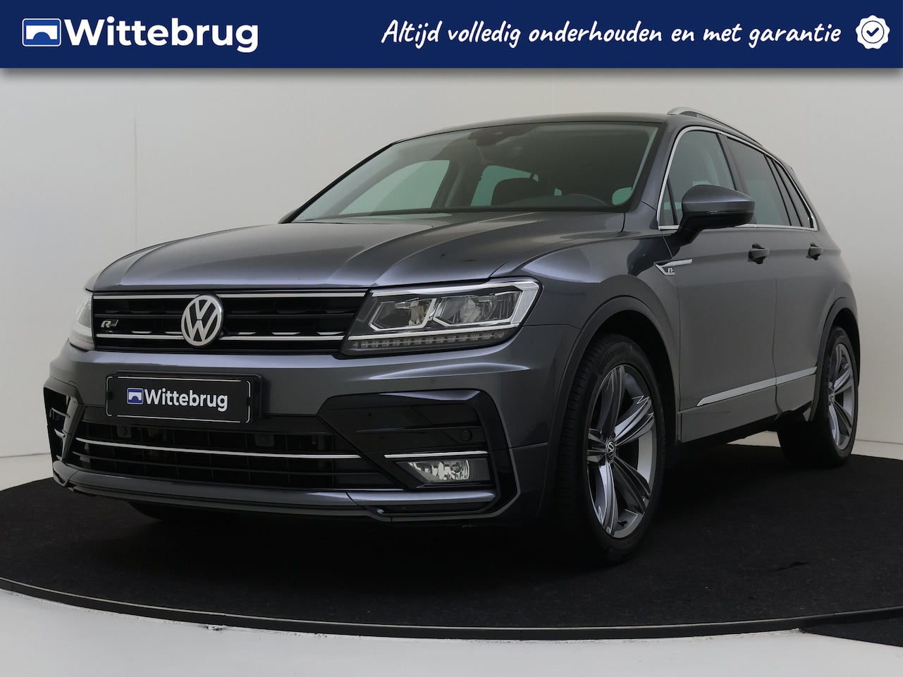 Volkswagen Tiguan - 1.4 TSI 4Motion Highline 150 pk Automaat | R-Line | Trekhaak | 2000 kg trekgewicht - AutoWereld.nl