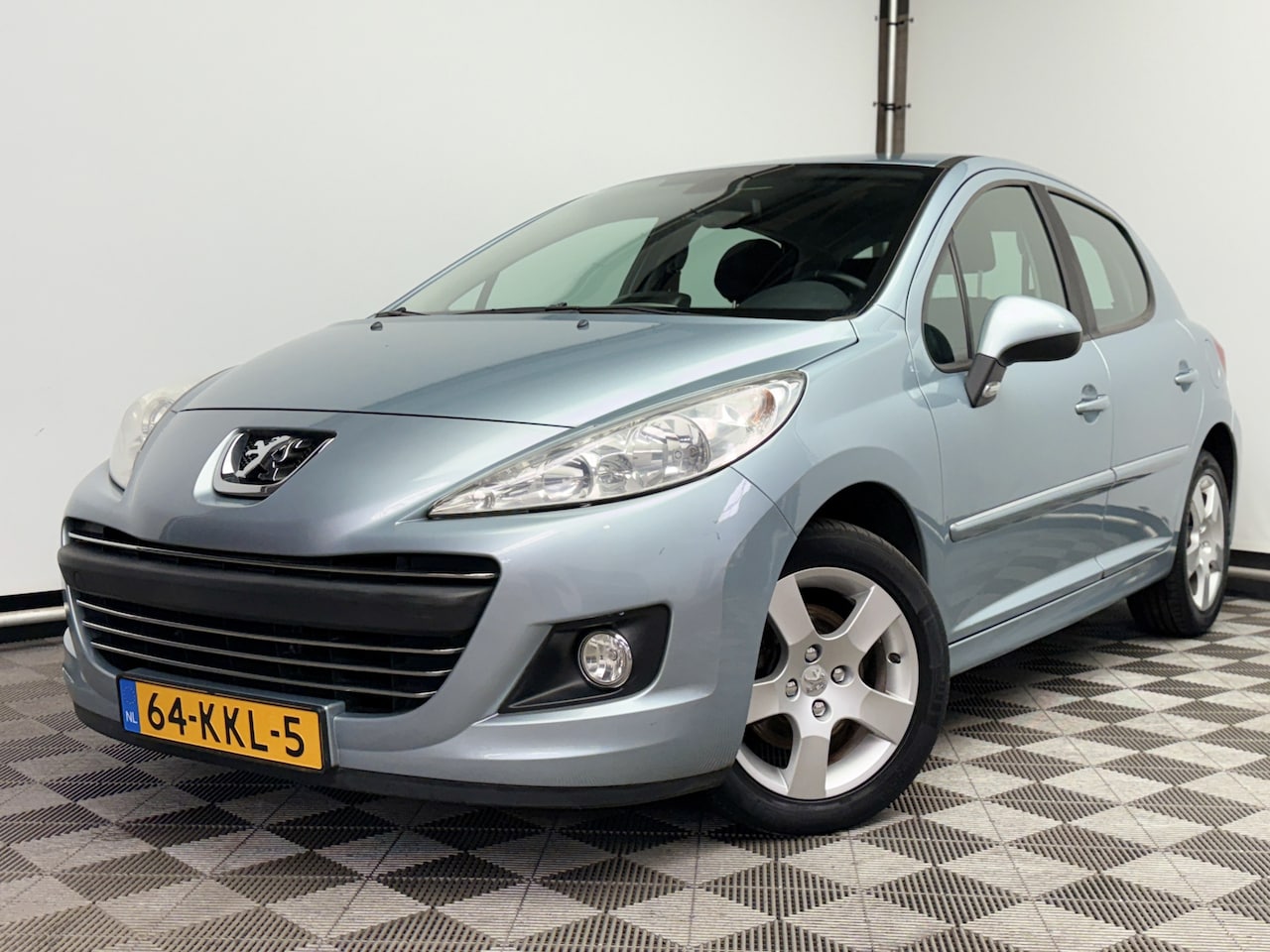 Peugeot 207 - 1.6 VTi Première 5-drs Navi ECC PDC LM16" NL Auto - AutoWereld.nl