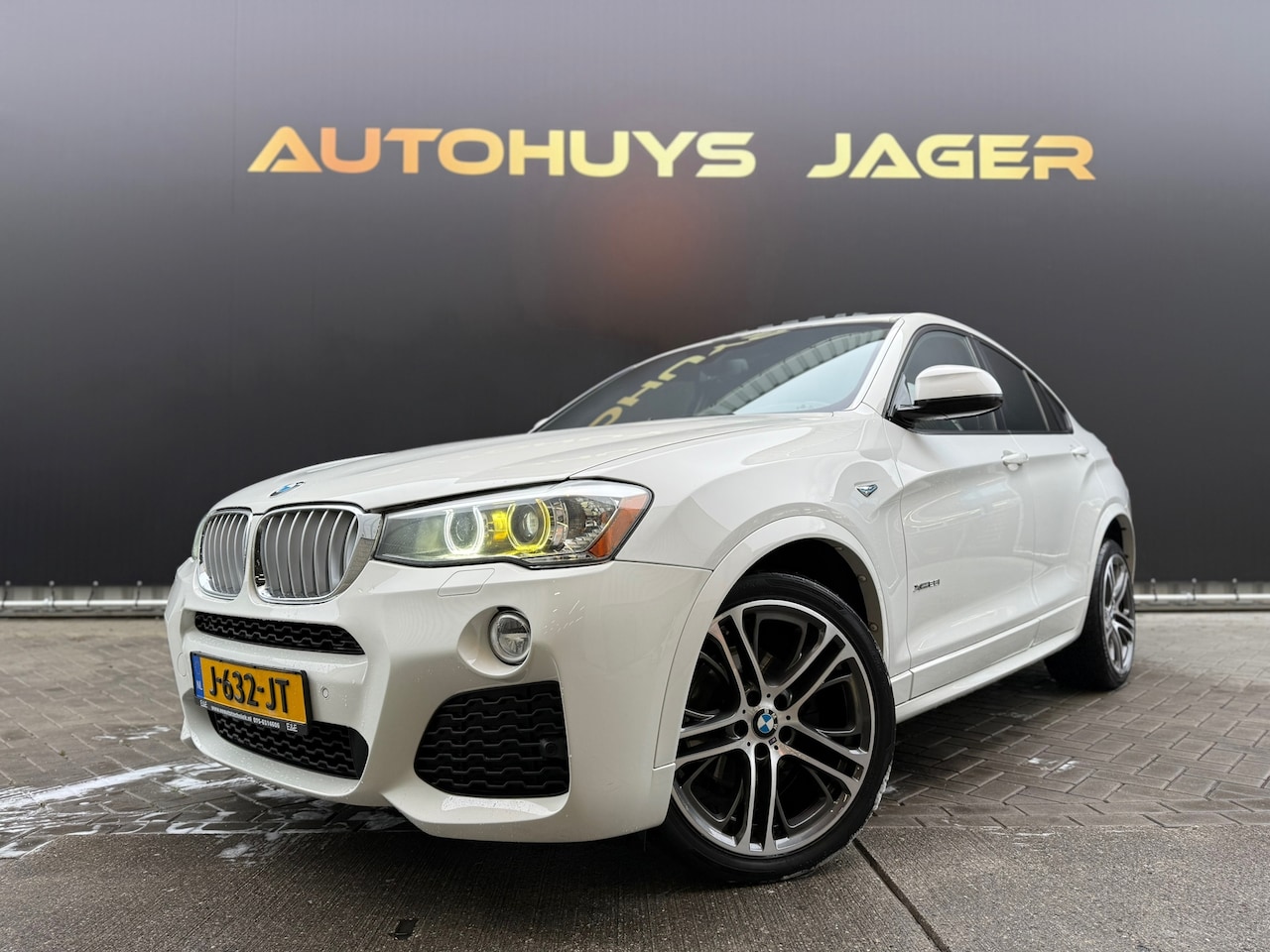 BMW X4 - XDrive28i High Executive - AutoWereld.nl