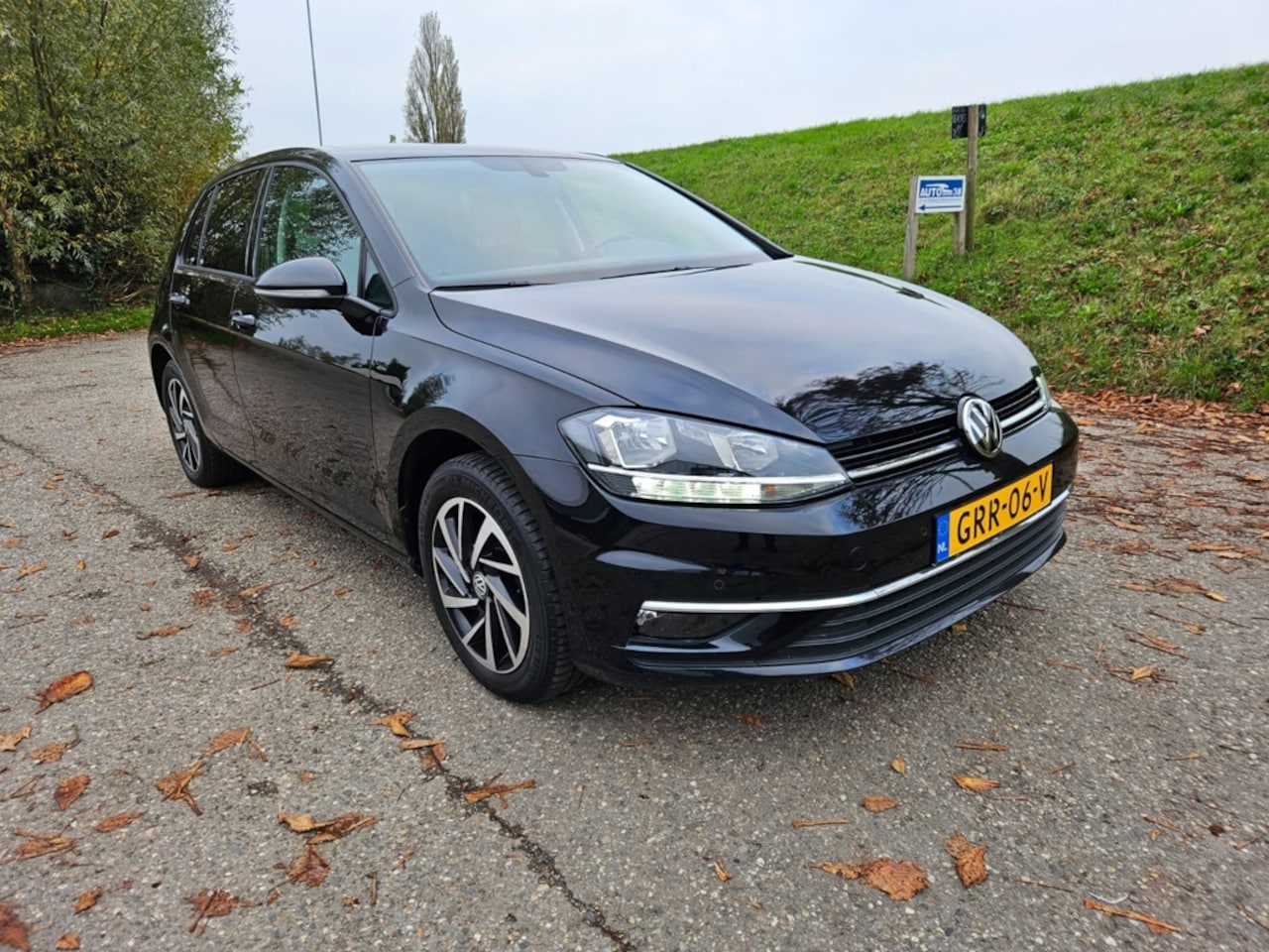 Volkswagen Golf - 1.0 TSI Comfortline Business 1.0 TSI Comfortline Business - AutoWereld.nl