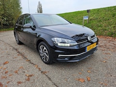 Volkswagen Golf - 1.0 TSI Comfortline Business