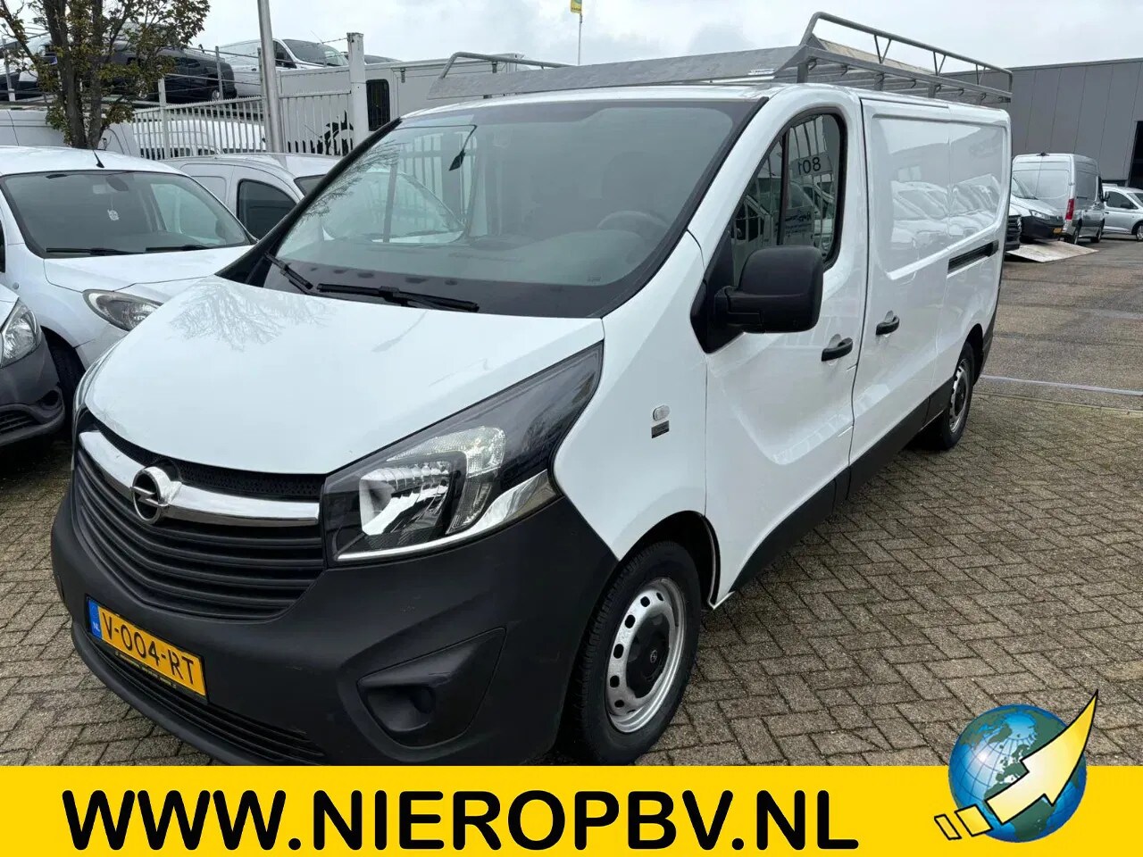 Opel Vivaro - 1.6CDTI L2H1 Airco Cruisecontrol Trekhaak Dubbele schuifdeur 101.000KM EURO 6 - AutoWereld.nl