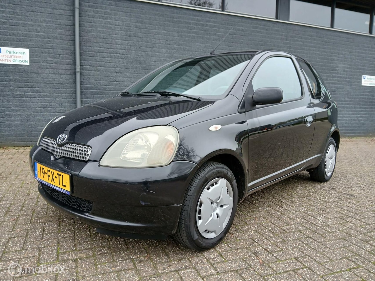 Toyota Yaris - 1.3-16V VVT-i Toyota dealer onderhouden/Apk 08-'25 - AutoWereld.nl