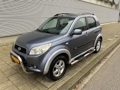 Daihatsu Terios - 1.5-16v Exclusive 4x4