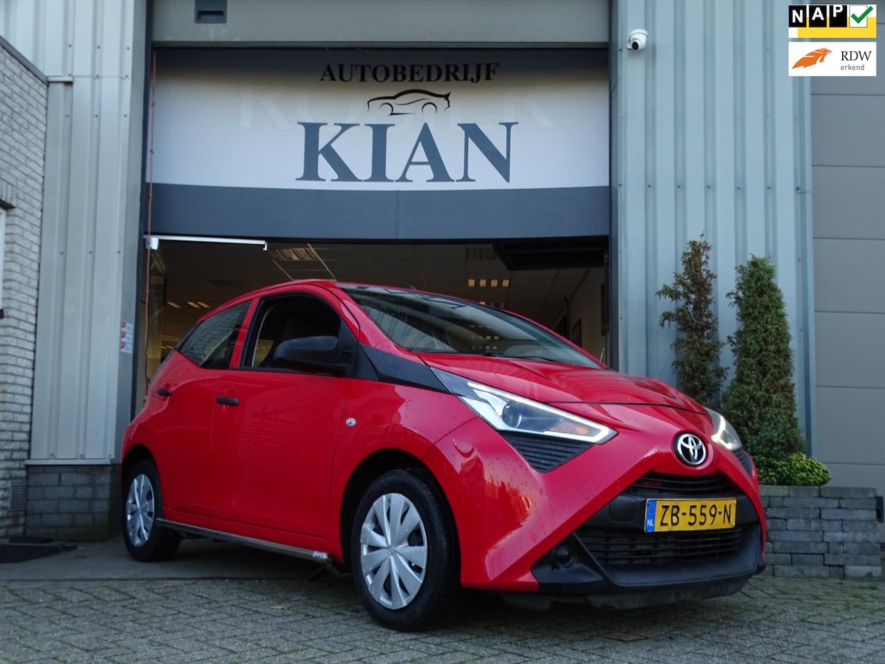 Toyota Aygo - 1.0 VVT-i x-fun 1.0 VVT-i x-fun - AutoWereld.nl