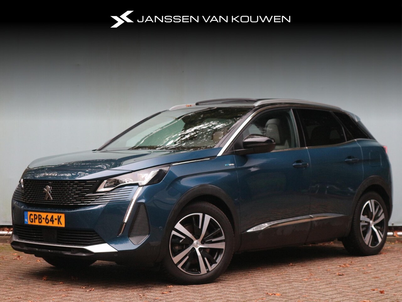 Peugeot 3008 - 1.6 HYbrid 225 GT Panoramadak FOCAL Stoelverwarming - AutoWereld.nl