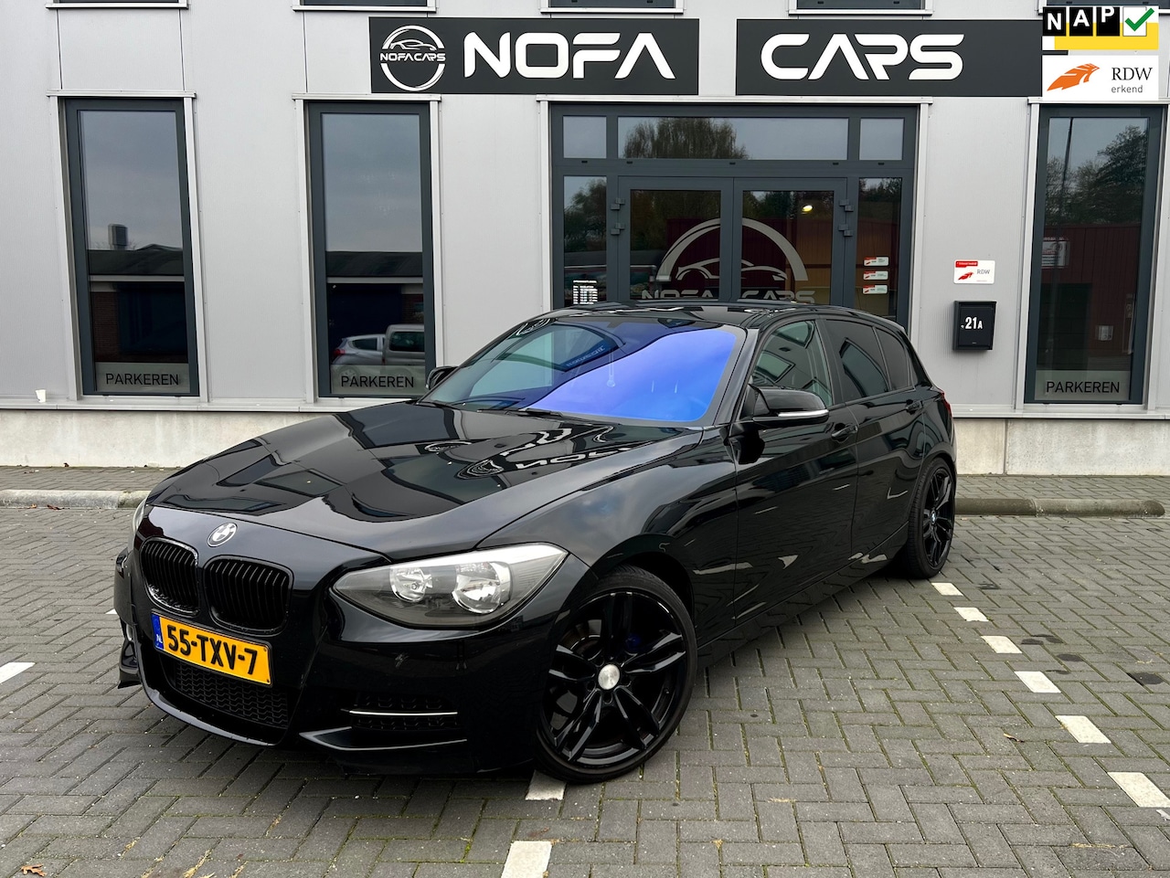 BMW 1-serie - 116i|M PAKKET|AUTOMAAT|NAP - AutoWereld.nl