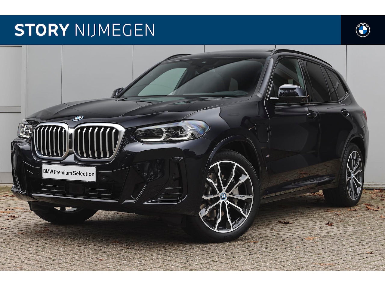 BMW X3 - xDrive30e High Executive M Sport Automaat / Panoramadak / Sportstoelen / Stoelverwarming / - AutoWereld.nl