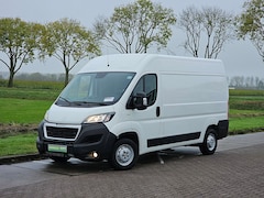 Peugeot Boxer - 330 2.2 BlueHDi 140 L2H2 airco, navi, camera, pdc, 127 dkm