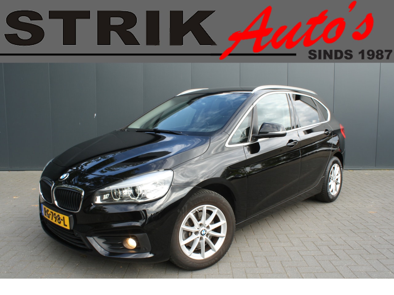 BMW 2-serie Active Tourer - 218d EURO6 xDrive Executive - AutoWereld.nl