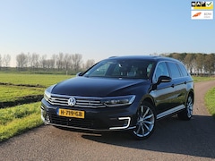 Volkswagen Passat Variant - 1.4 TSI GTE Highline | PANO | VOLLEDER