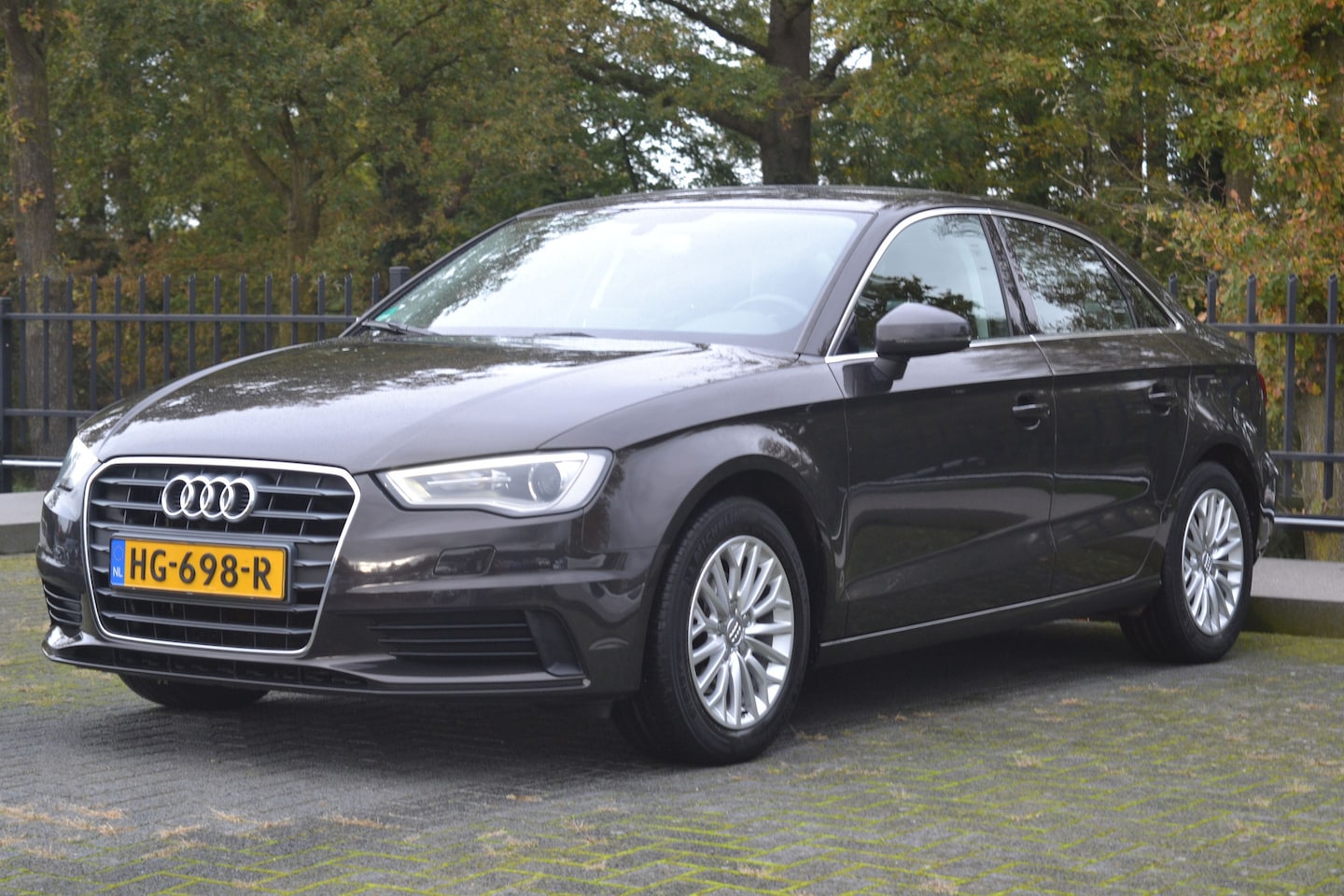 Audi A3 Limousine - 1.4 TSI Ambiente - AutoWereld.nl