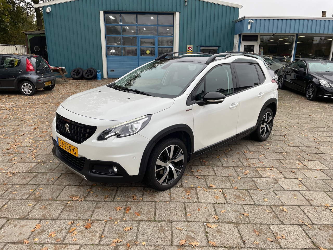 Peugeot 2008 - 1.2 PureTech GT-Line 1.2 PureTech GT-line - AutoWereld.nl