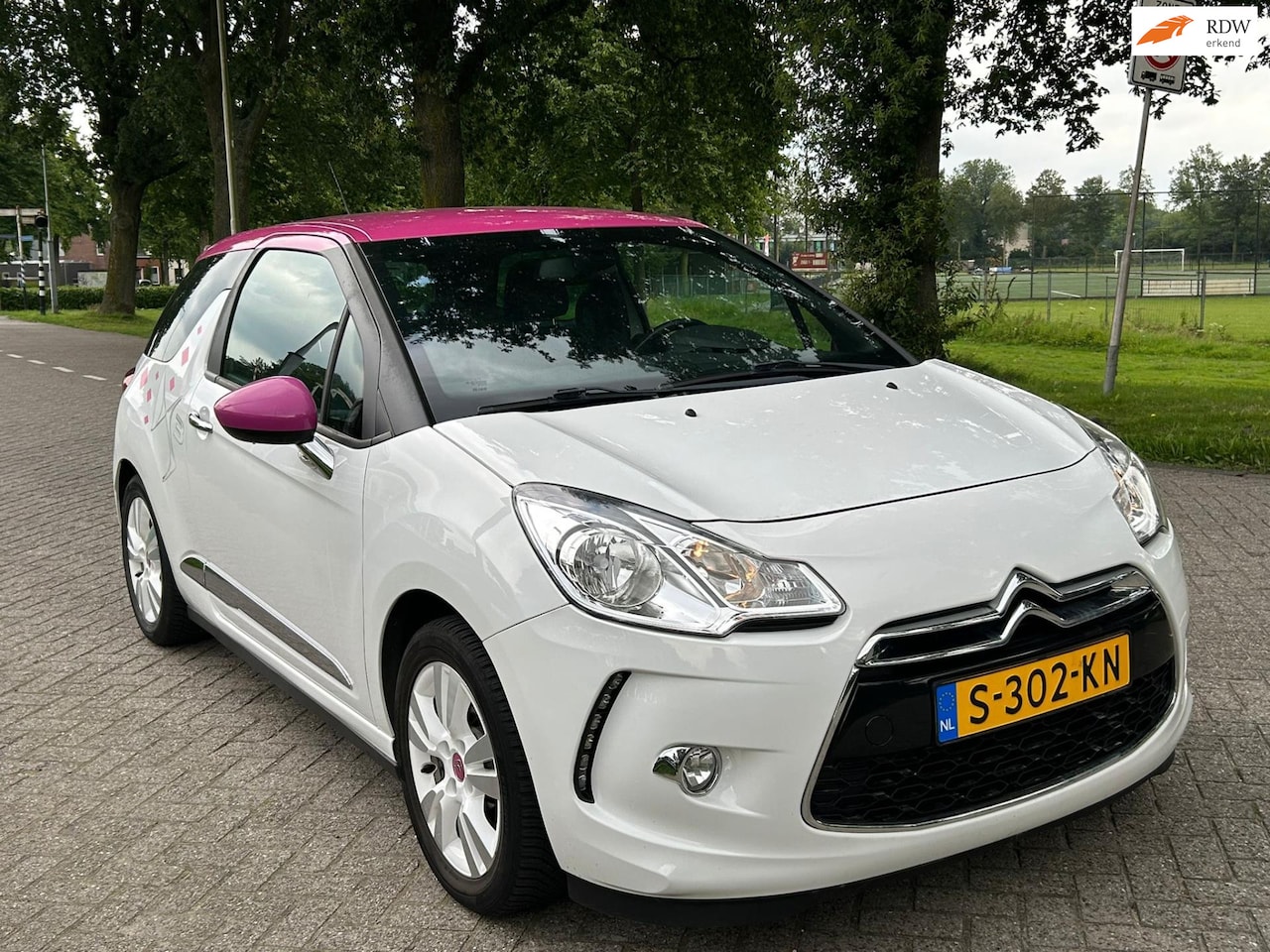 Citroën DS3 - 1.4 Chic 1e eigenaar dealer onderhouden airco cv op afs cruis control - AutoWereld.nl