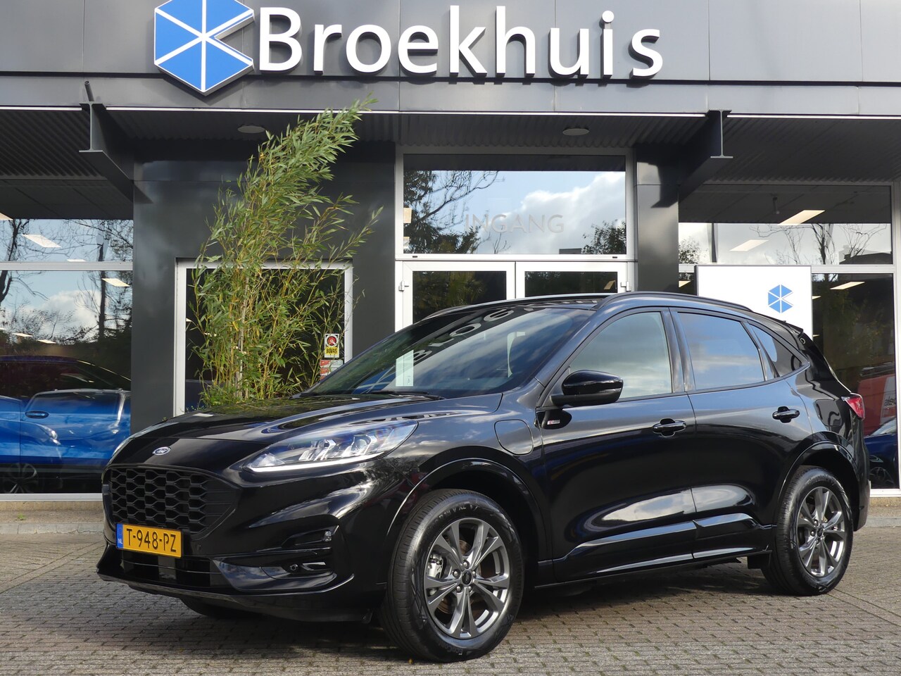 Ford Kuga - 2.5 PHEV 225PK ST-Line | TREKHAAK | NAVI | PARKEERSENSOREN | CAMERA | 18'' LMV | - AutoWereld.nl