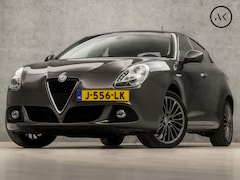 Alfa Romeo Giulietta - 1.4 Turbo Distinctive Sport (NAVIGATIE, CLIMATE, XENON, BRUIN LEDER, SPORTSTOELEN, PARKEER