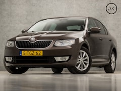 Skoda Octavia - 1.2 TSI Sportline (NAVIGATIE, CLIMATE, CRUISE, GETINT GLAS, SPORTSTOELEN, LM VELGEN, TREKH