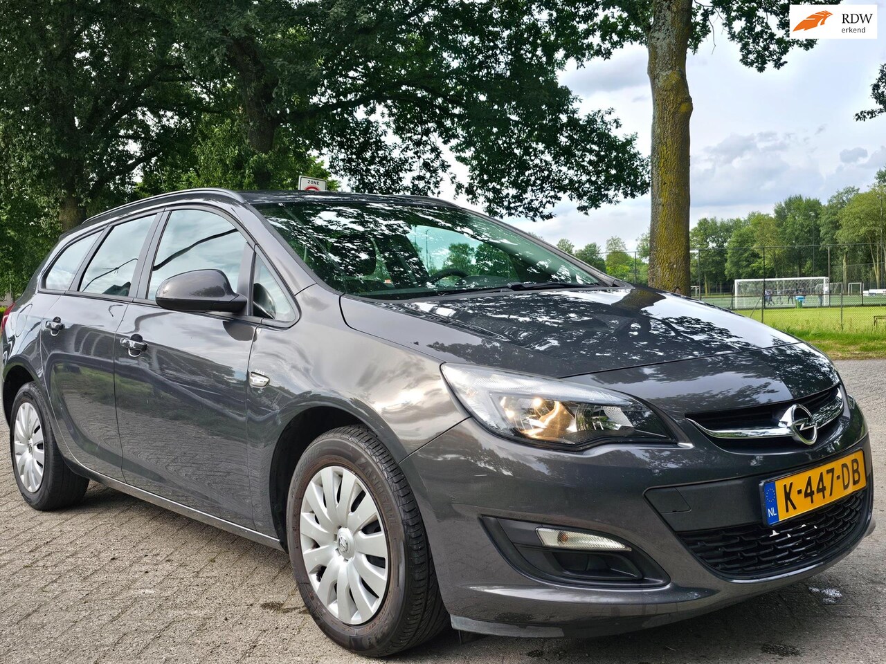 Opel Astra Sports Tourer - 1.4 Selection 2e eigenaar dealer onderhouden airco cruis control cv op afs - AutoWereld.nl