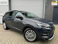 Opel Grandland X - 1.2 Turbo Business Executive [Keyless|Xenon|Camera|Cruise|Navi|Trekhaak]