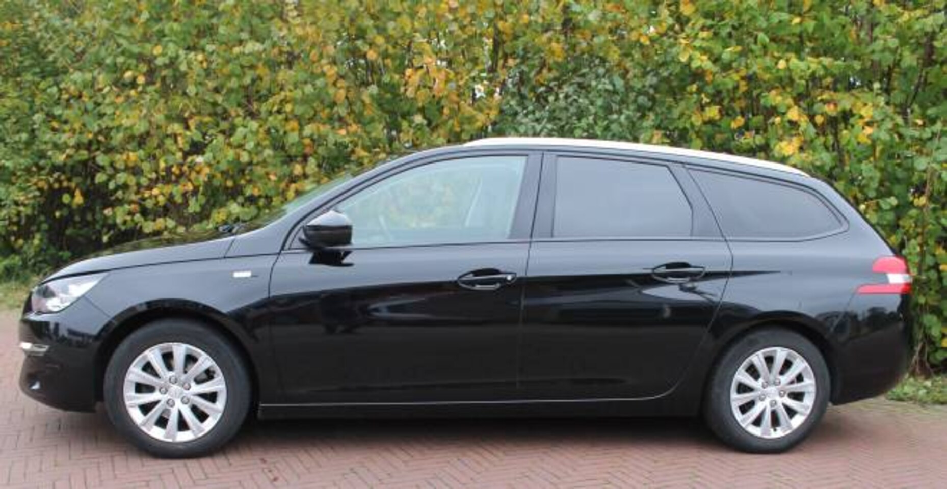 Peugeot 308 SW - 1.2 PureTech 130pk S&amp;Style