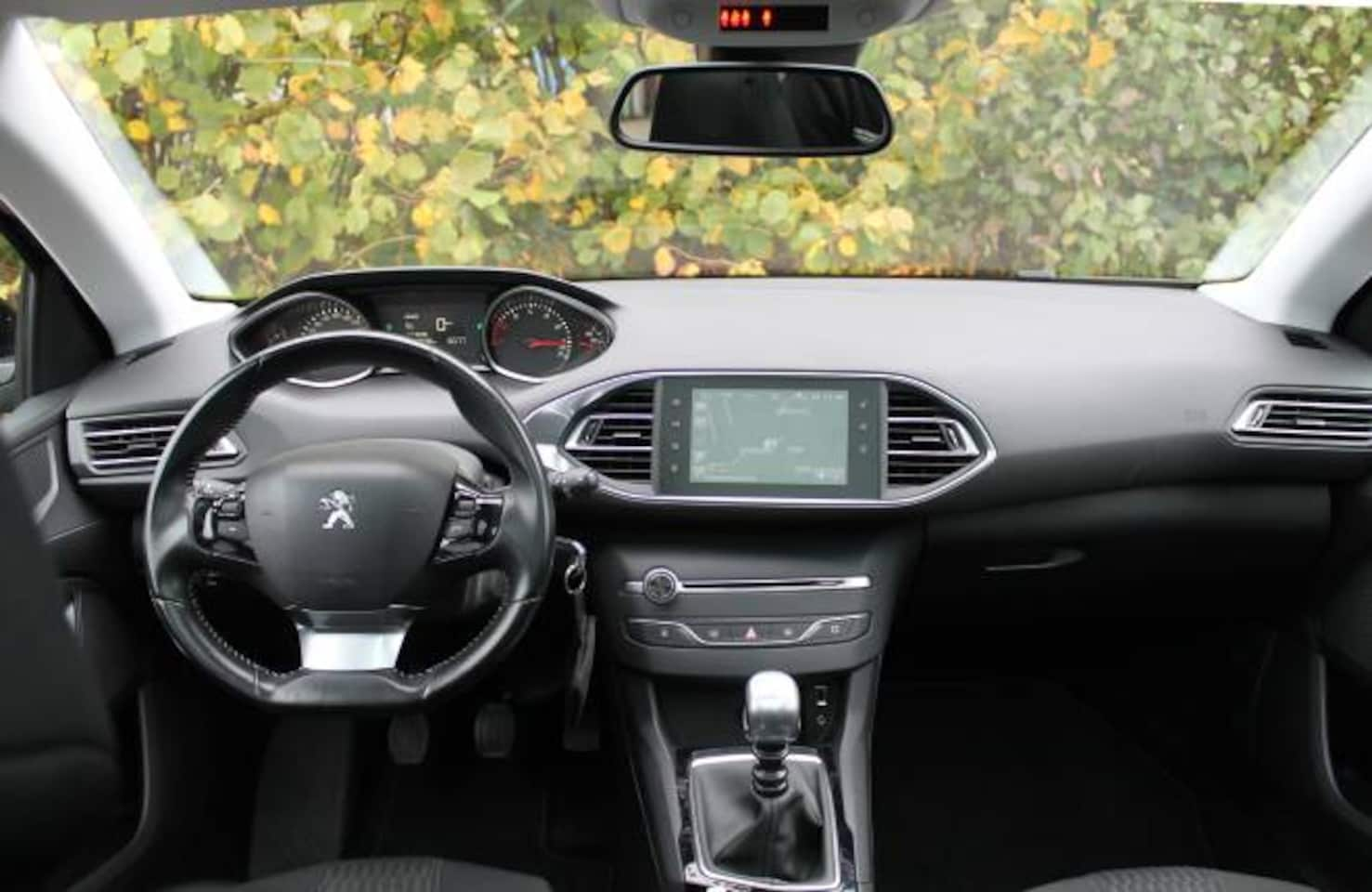 Peugeot 308 SW - 1.2 PureTech 130pk S&amp;Style