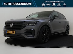 Volkswagen Touareg - 3.0 TSi 4MOTION R | Panoramadak | Luchtvering | Trekhaak | 4-zone airco | Stoelverwarming