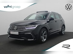 Volkswagen Tiguan - 1.5 TSI 150PK DSG R-Line | Pano | Trekhaak | Navi | Keyless | Camera | 19 inch | ACC | Ala