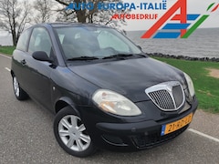 Lancia Y(psilon) - Ypsilon 1.2 Argento | Nw. Distributieriem en WP