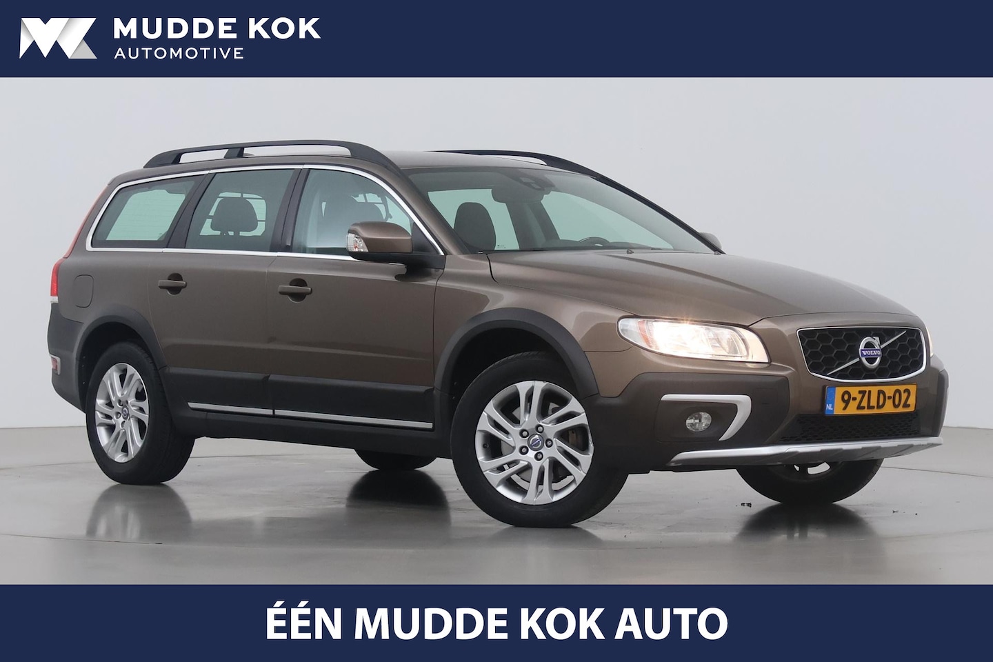 Volvo XC70 - D4 Momentum | Automaat | Trekhaak | Elektrische achterklep | Stoelverwarming - AutoWereld.nl