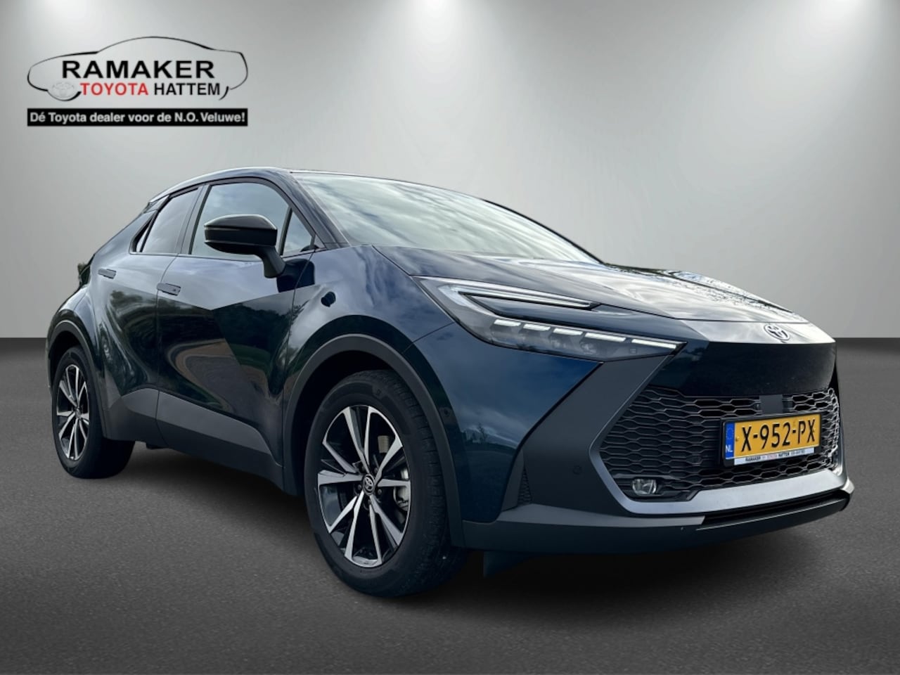 Toyota C-HR - 1.8 Hybride First Edition - AutoWereld.nl