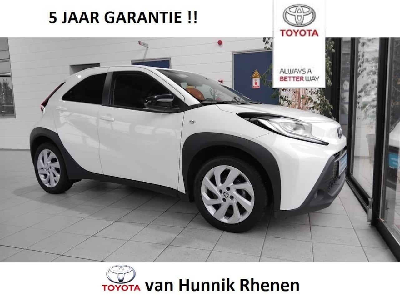 Toyota Aygo X - 1.0 VVT-i First Automaat Apple-carplay Stoelverw - AutoWereld.nl