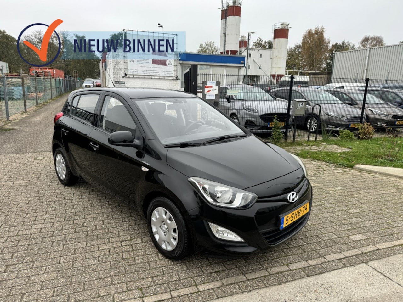 Hyundai i20 - 1.2i Business Ed. - AutoWereld.nl