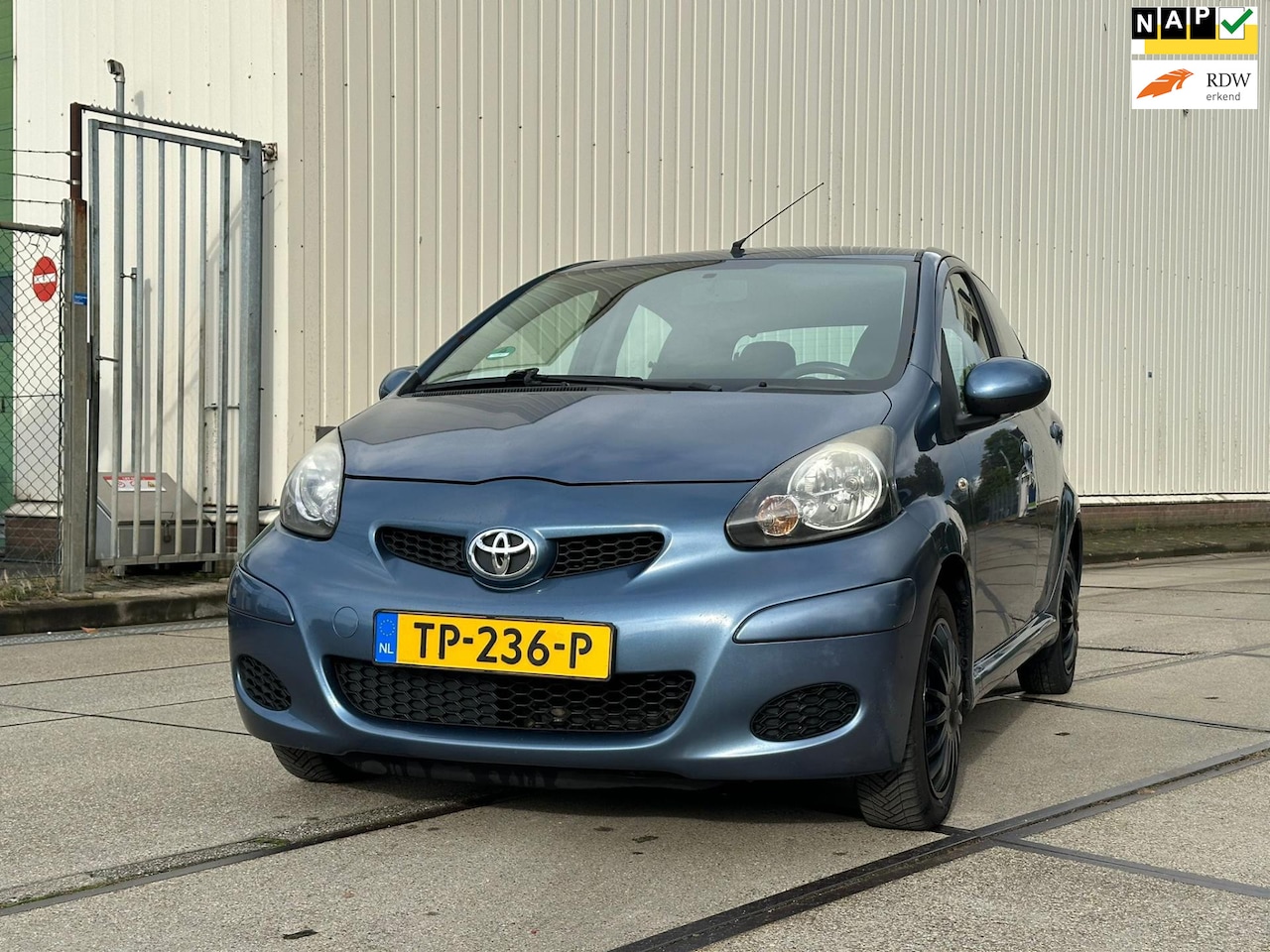 Toyota Aygo - 1.0-12V Access 2009 5drs Airco Nieuwe Apk - AutoWereld.nl