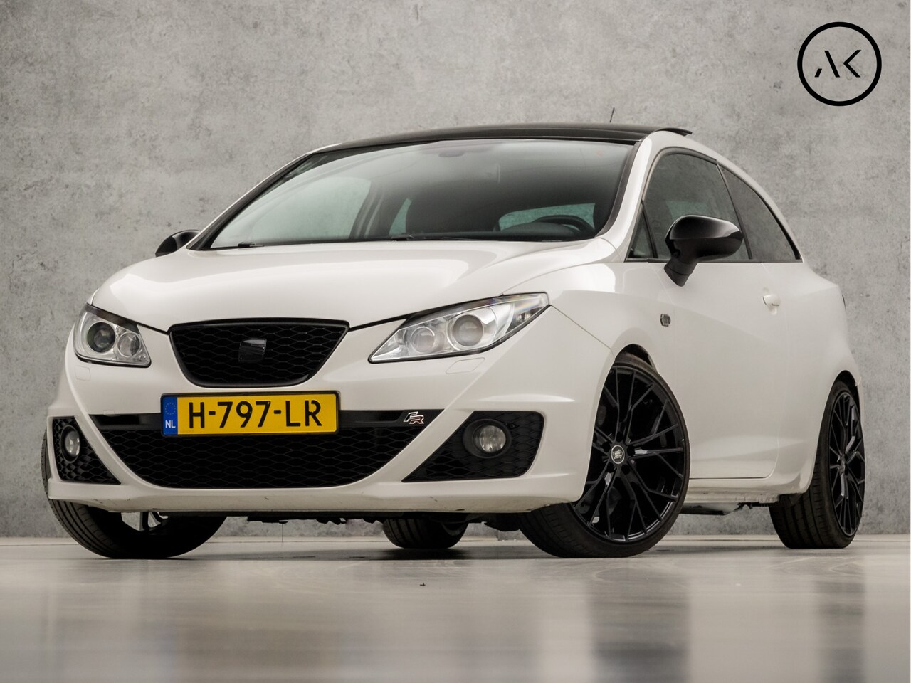 Seat Ibiza SC - 1.4 TSI FR Sport 150Pk Automaat (SCHUIFDAK, APPLE CARPLAY, CAMERA, ALPINE SCHERM, CLIMATE, - AutoWereld.nl