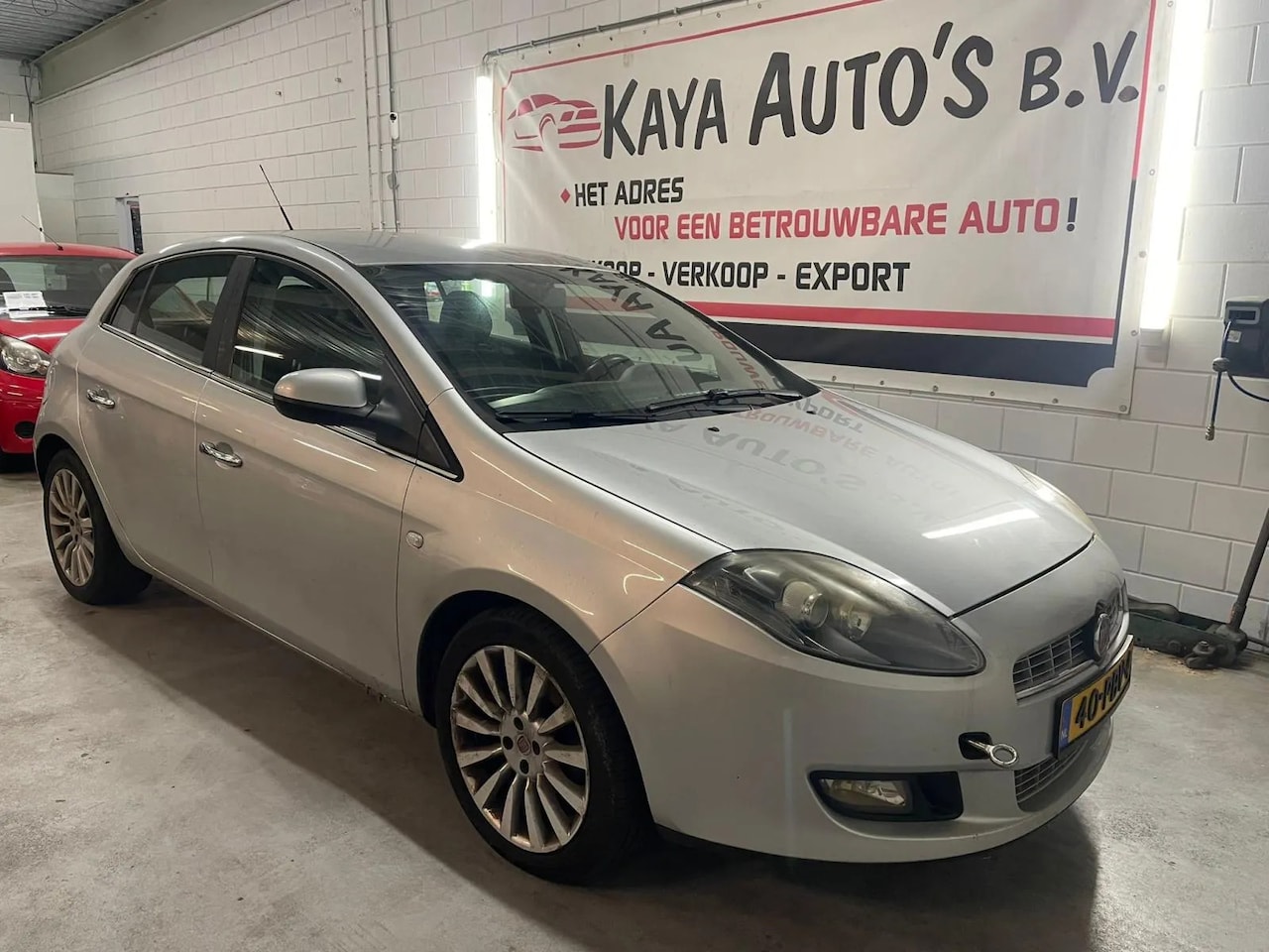 Fiat Bravo - 1.4 MultiAir/Airco/Motor Defect/2011 - AutoWereld.nl