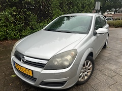 Opel Astra - MET CRUISE CONT, AIRCO & JAAR APK