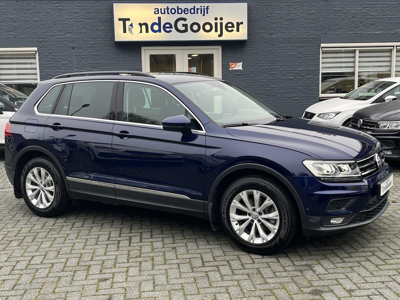 Volkswagen Tiguan - 1.4 TSi 150PK DSG ACT Comfortline | CAMERA | STOELVERW. | KEYLESS | - AutoWereld.nl